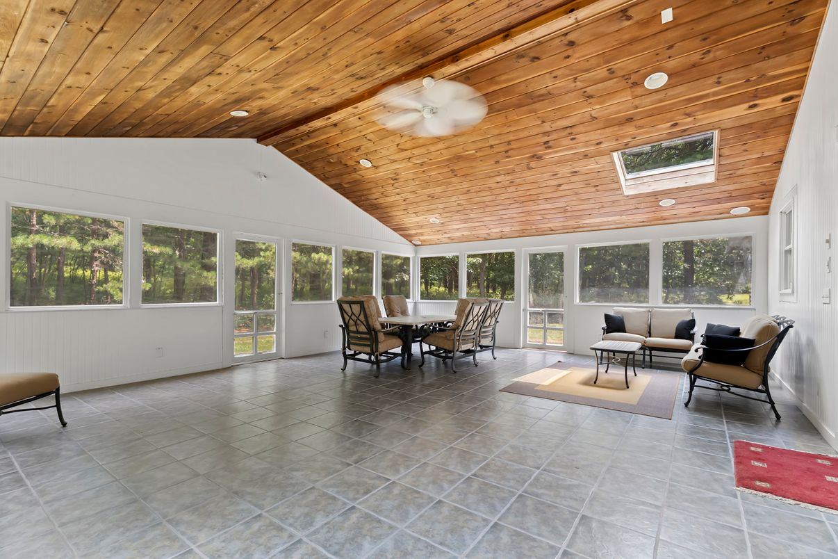 Dining room, Interior, Living room, Recessed Lighting, Sun Room, Wooden Ceilings
