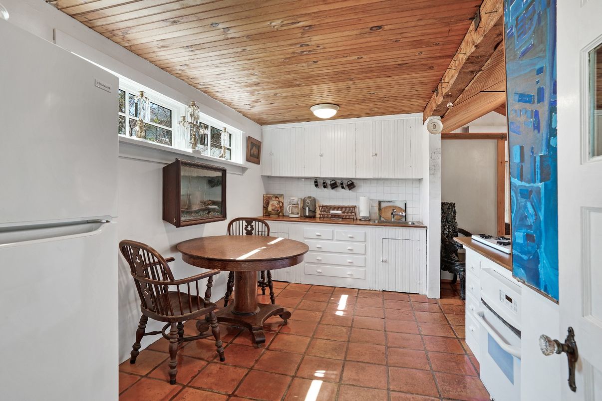 Interior, Kitchen, Wooden Ceilings