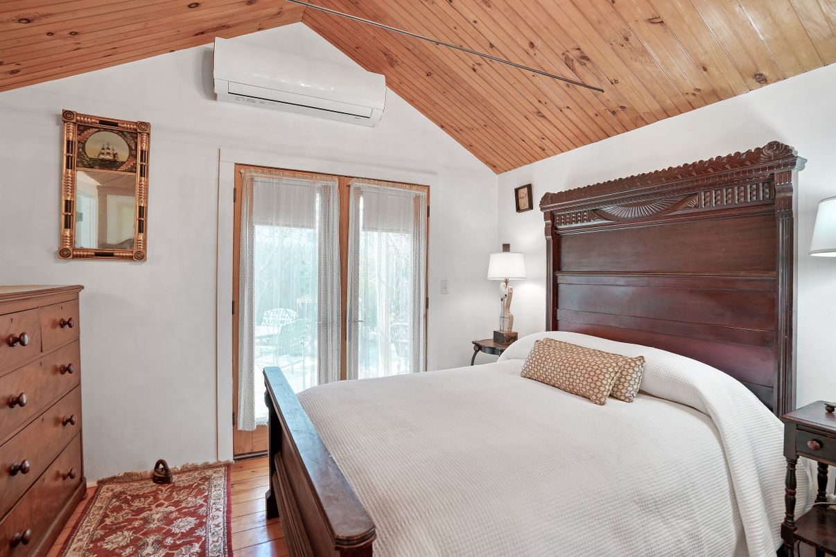 Bedroom, Interior, Wooden Ceilings, Wood Texture Flooring