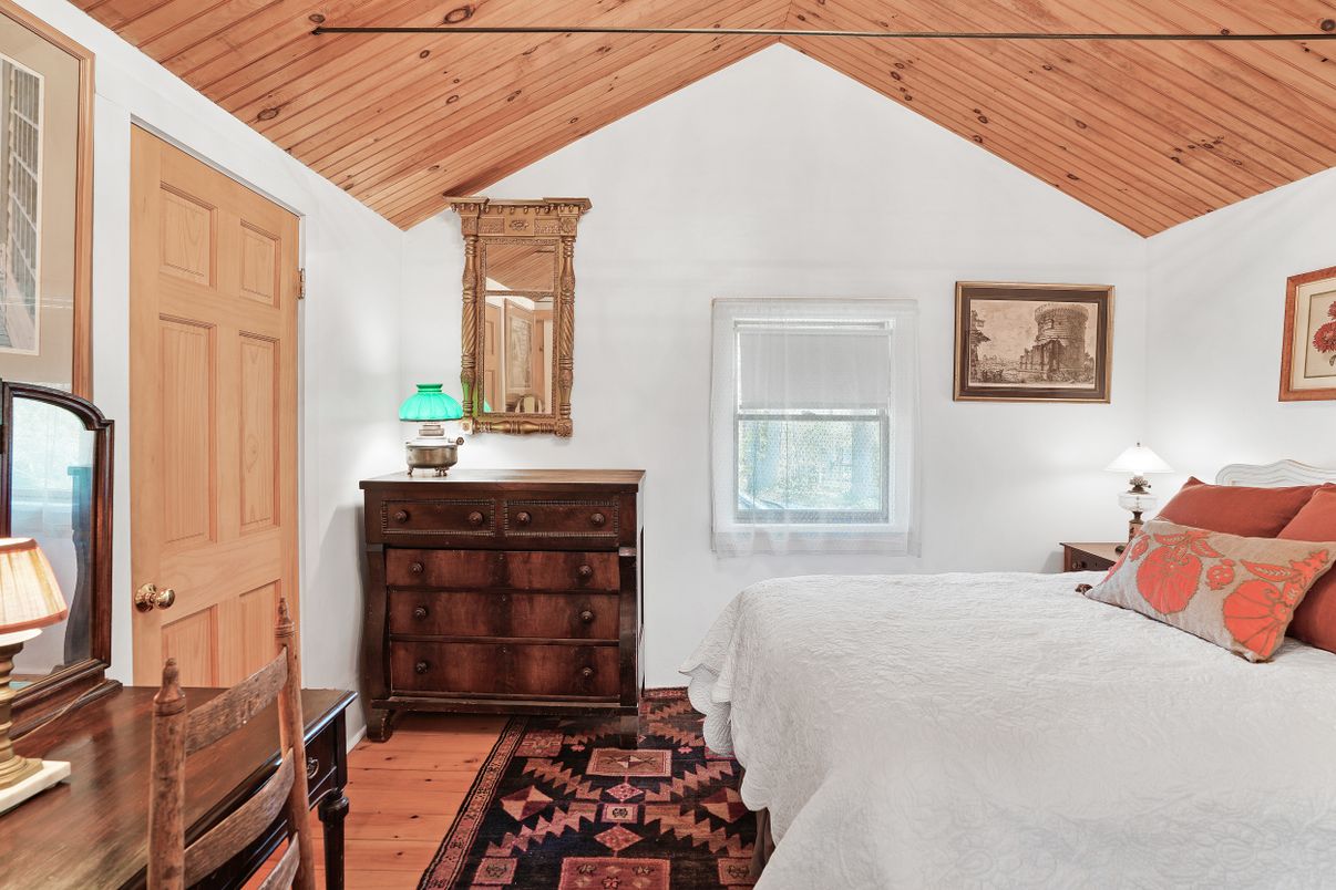 Bedroom, Interior, Wooden Ceilings, Wood Texture Flooring