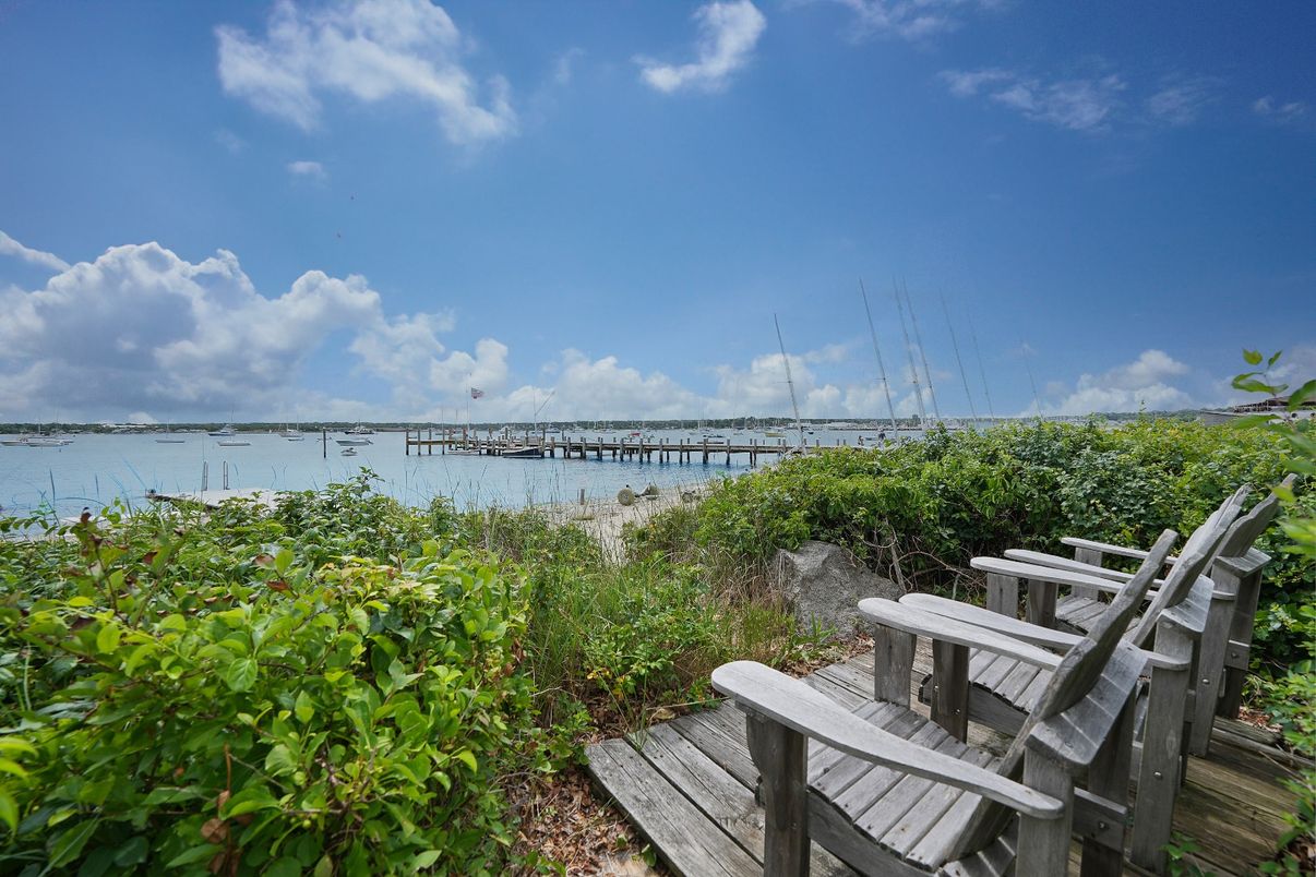 Exterior, Water