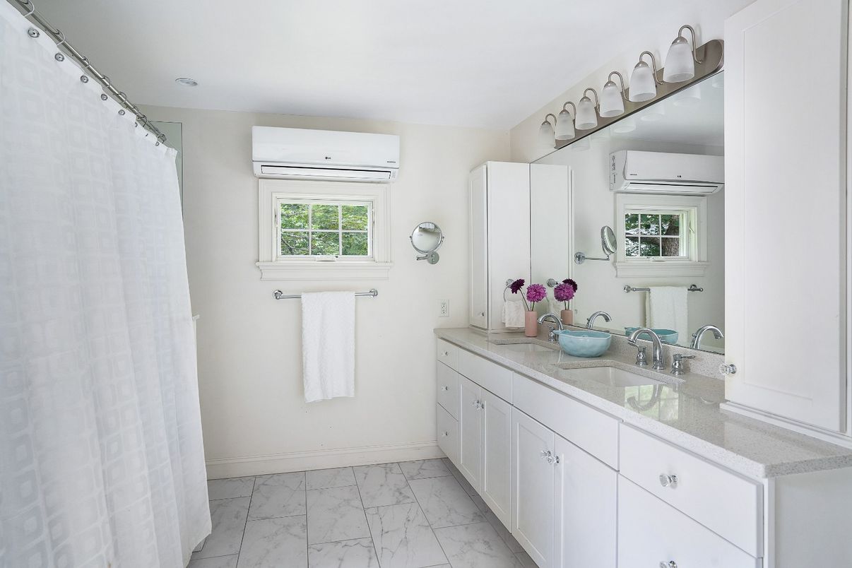Bathroom, Dual Sink Vanities, Interior, Marble