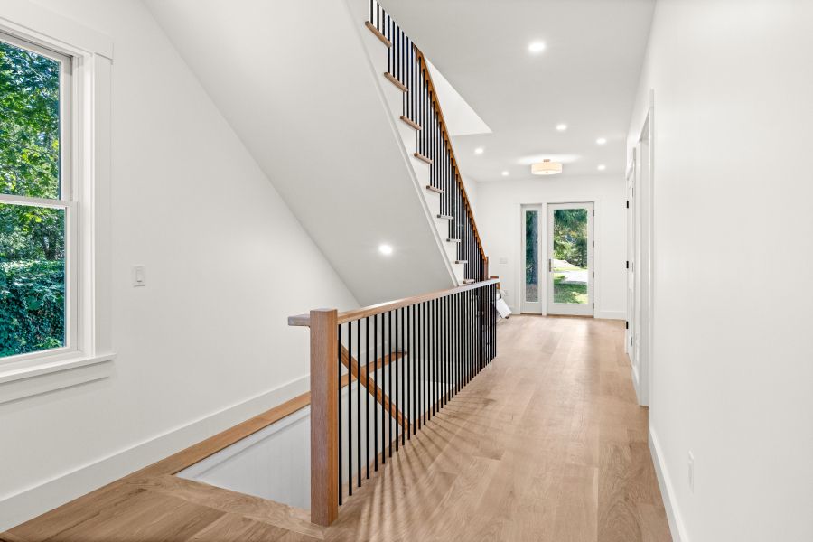 Interior, Recessed Lighting, Wood Texture Flooring