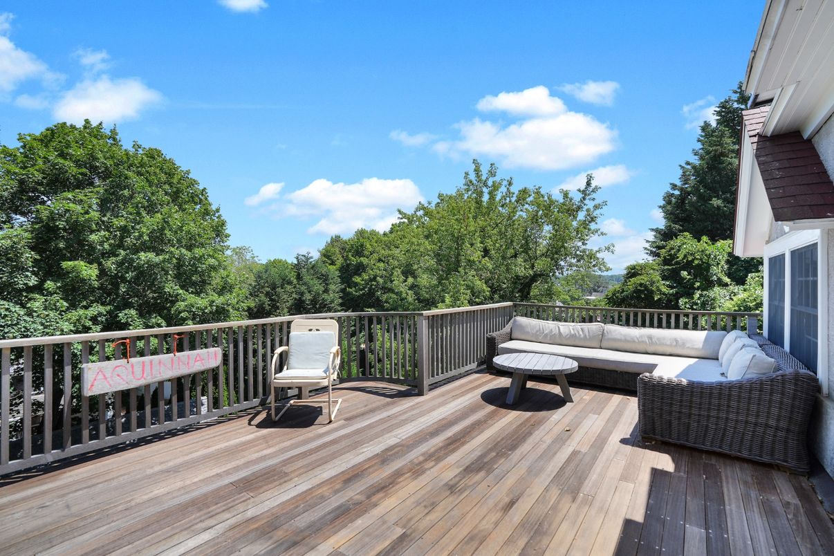 Exterior, Wood Texture Flooring