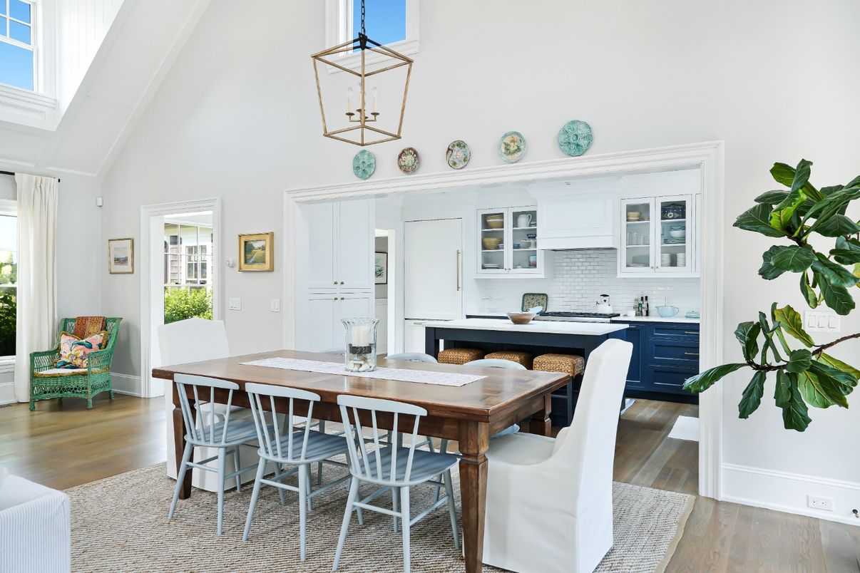Dining room, Interior, Kitchen, Pendant Lights, Wood Texture Flooring