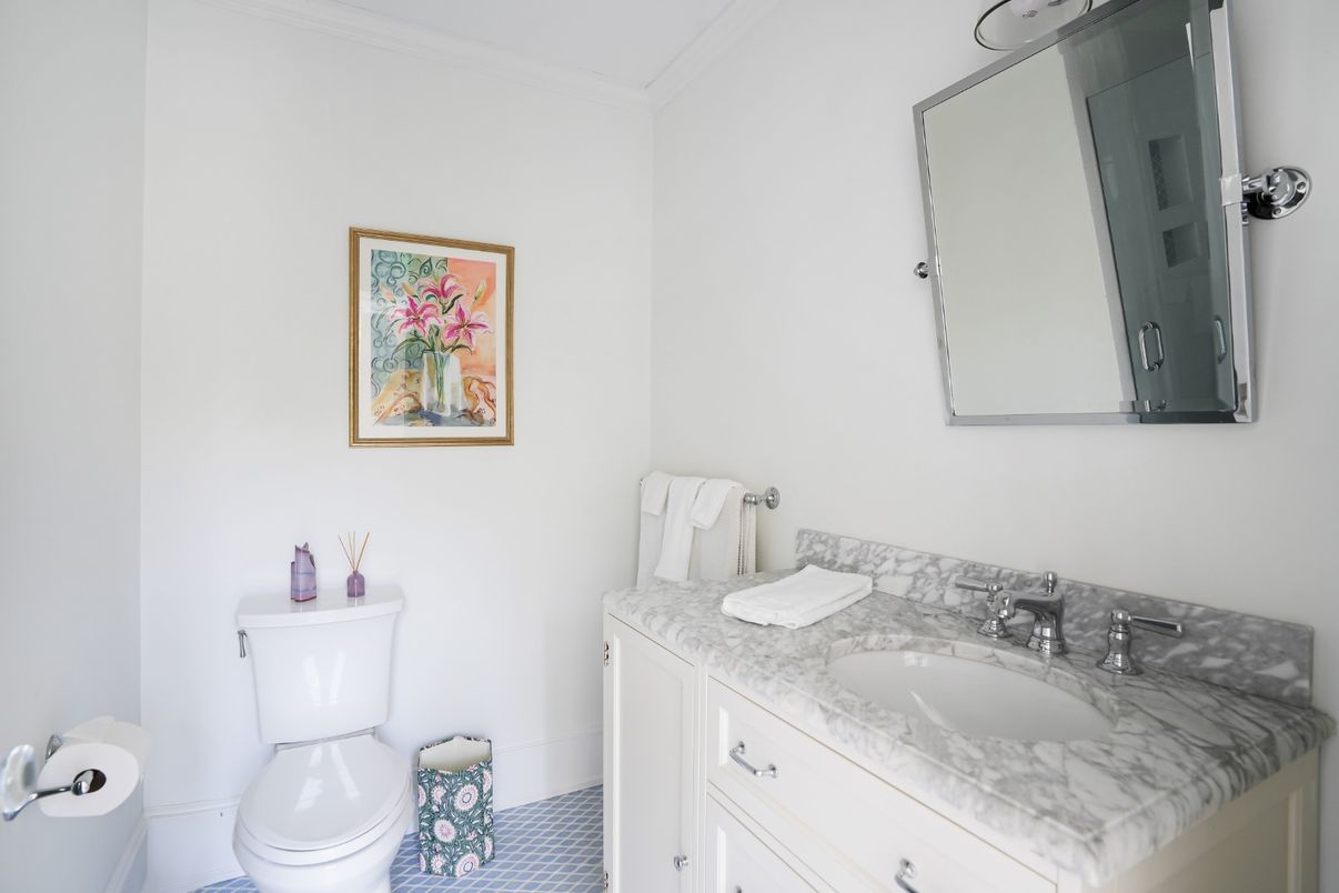 Bathroom, Interior