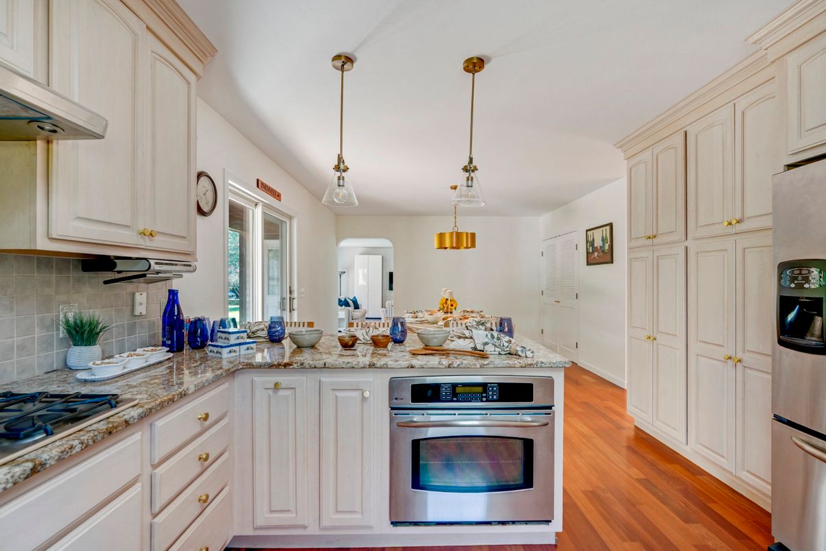 Interior, Kitchen, Pendant Lights, Stainless Steel Appliances, Wood Texture Flooring