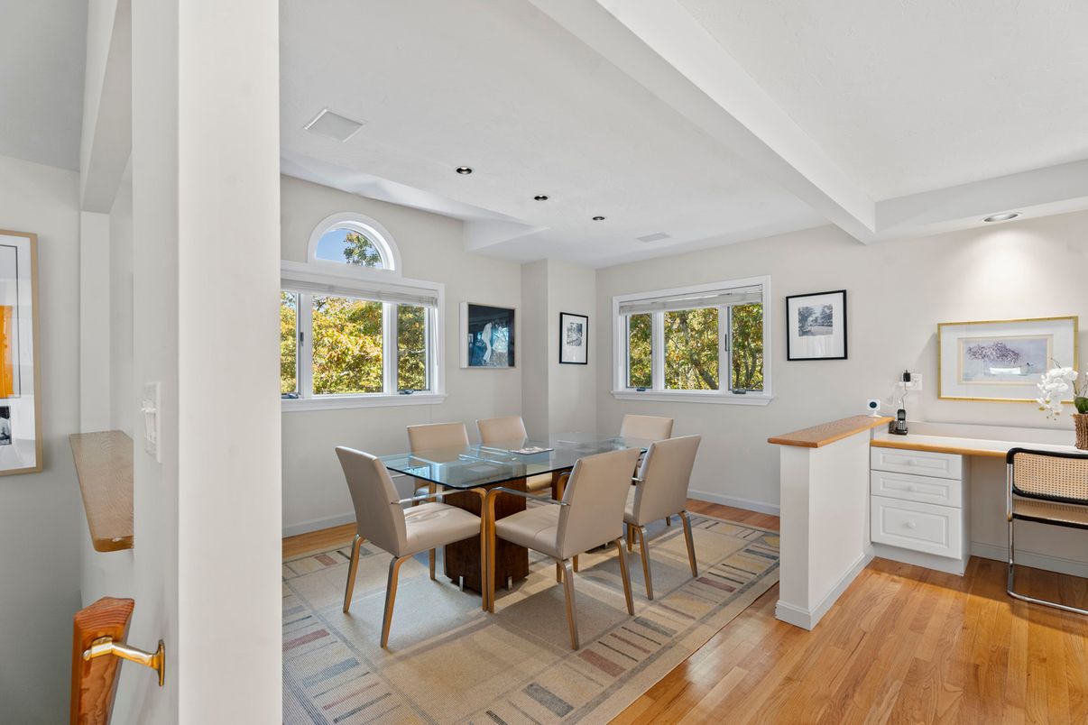 Dining room, Interior, Recessed Lighting, Wood Texture Flooring