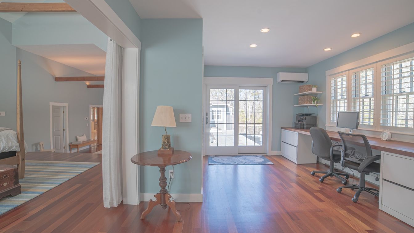 Home Office, Interior, Recessed Lighting, Wood Texture Flooring
