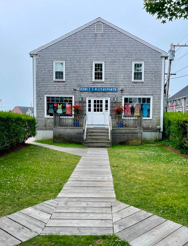 Exterior, Facade, Georgian