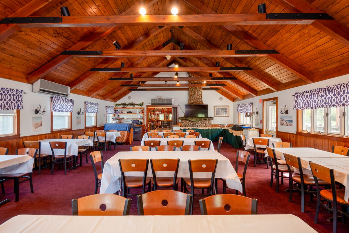 Dining room, Interior, Wooden Beams, Wooden Ceilings