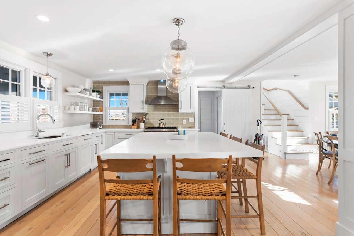 Interior, Kitchen, Pendant Lights, Recessed Lighting, Wood Texture Flooring