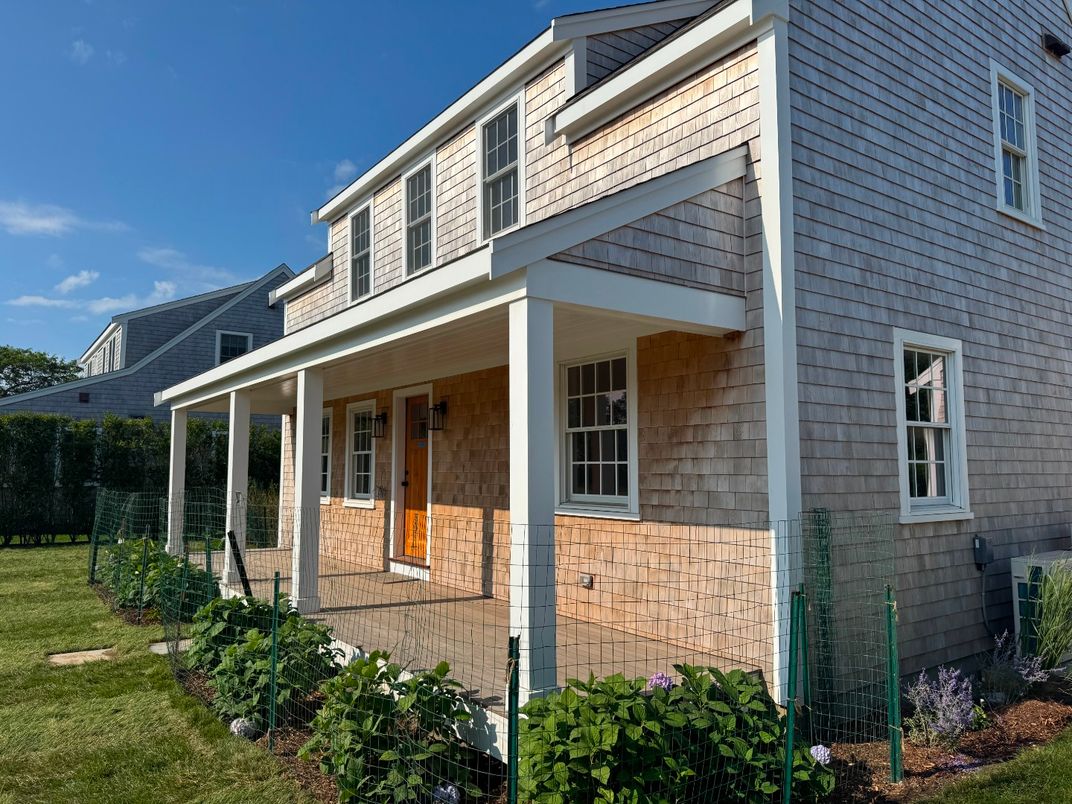 Exterior, Facade, None