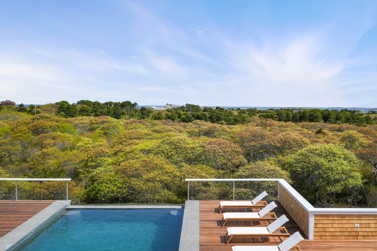 Exterior, Pool, Other