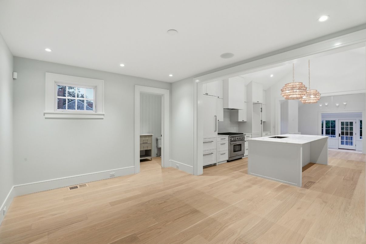 Chandelier, Interior, Kitchen, Pendant Lights, Recessed Lighting, Stainless Steel Appliances, Wood Texture Flooring