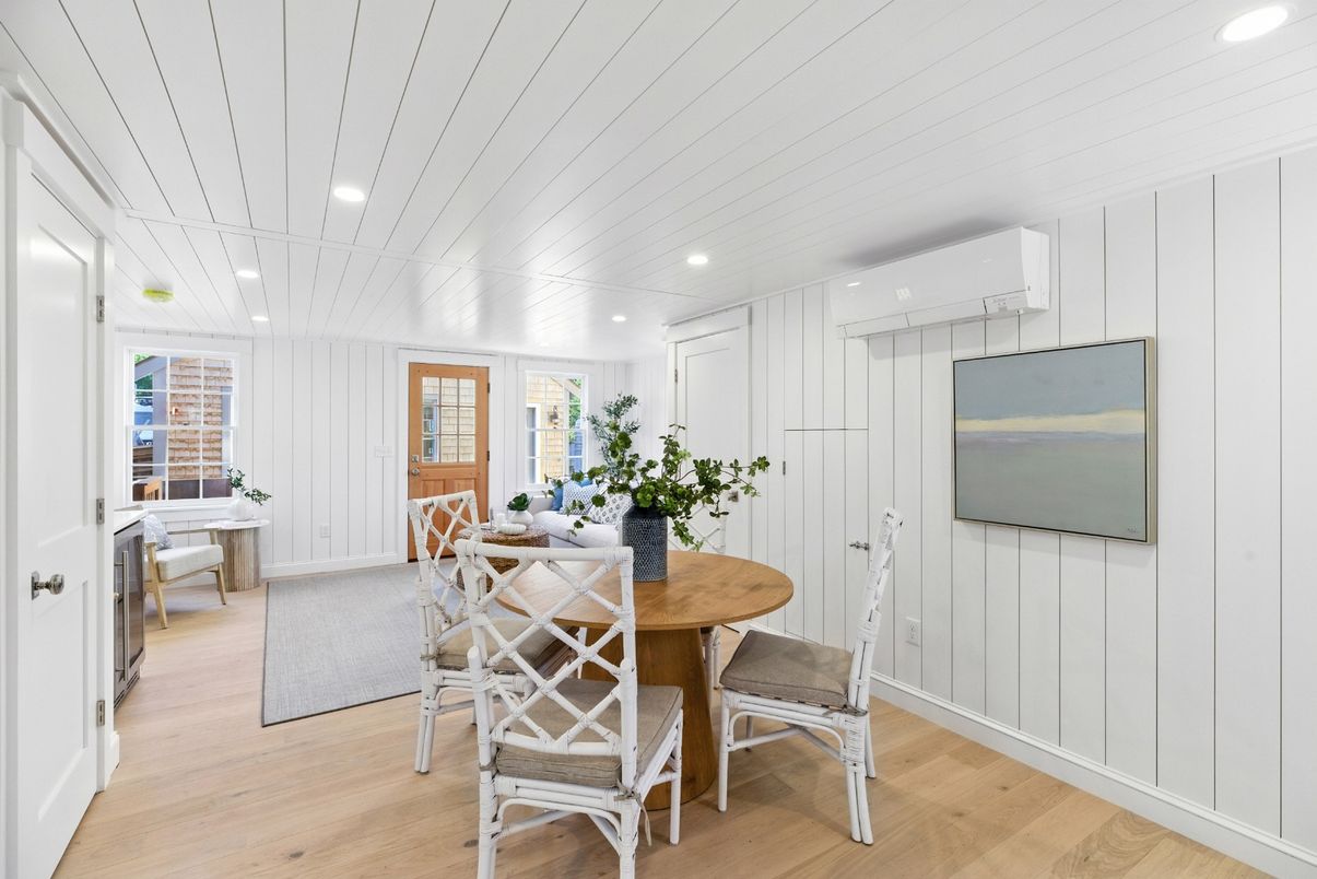 Dining room, Interior, Recessed Lighting, Wood Texture Flooring