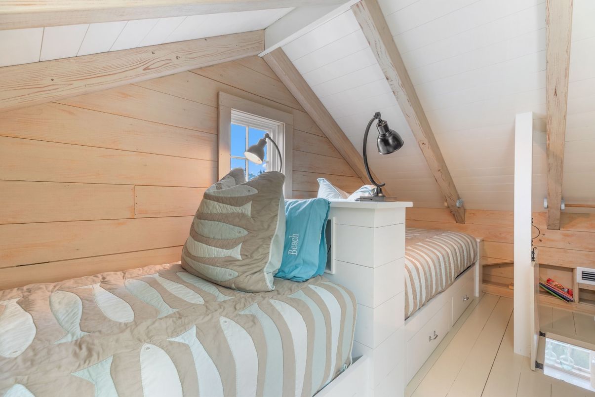 Bedroom, Interior, Wooden Beams, Wooden Walls