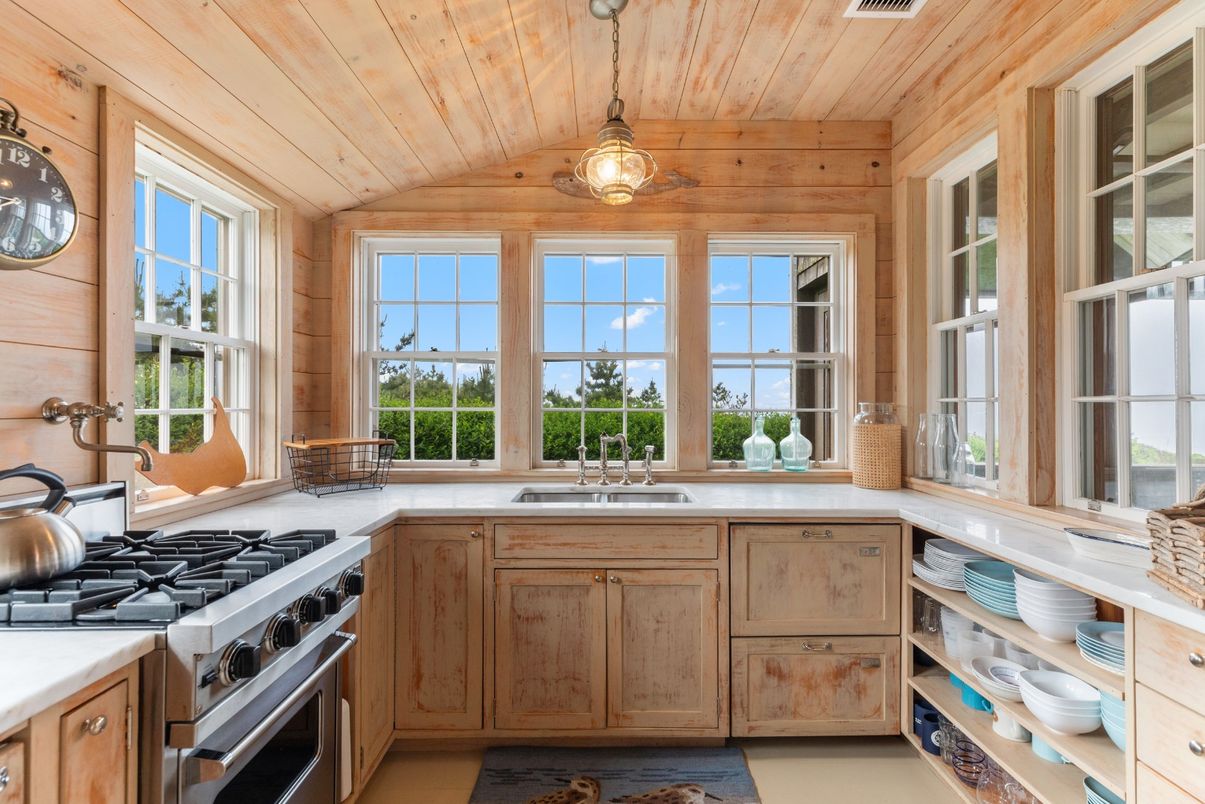 Interior, Kitchen, Wooden Ceilings