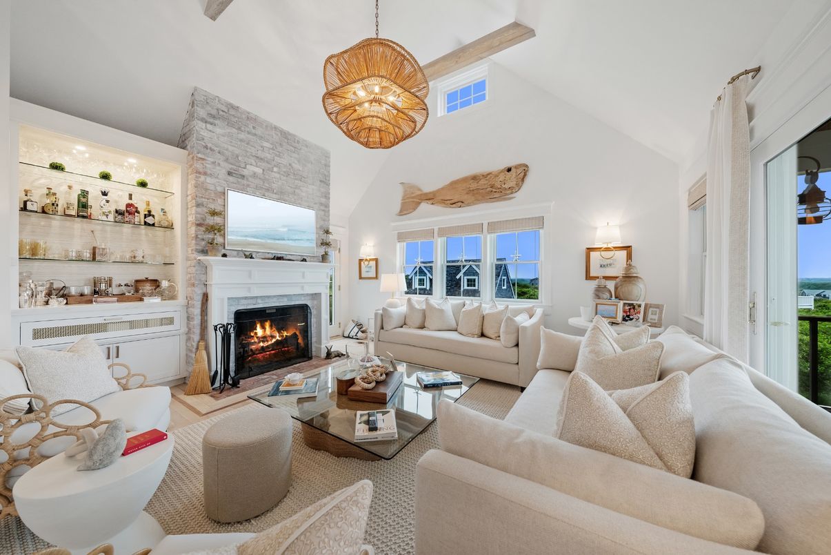 Fireplace, Interior, Living room, Pendant Lights, Stone Walls, Water