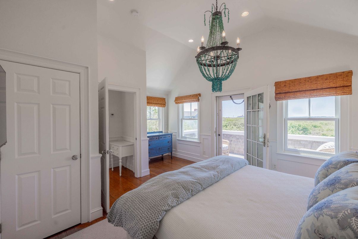 Bedroom, Chandelier, Interior, Recessed Lighting