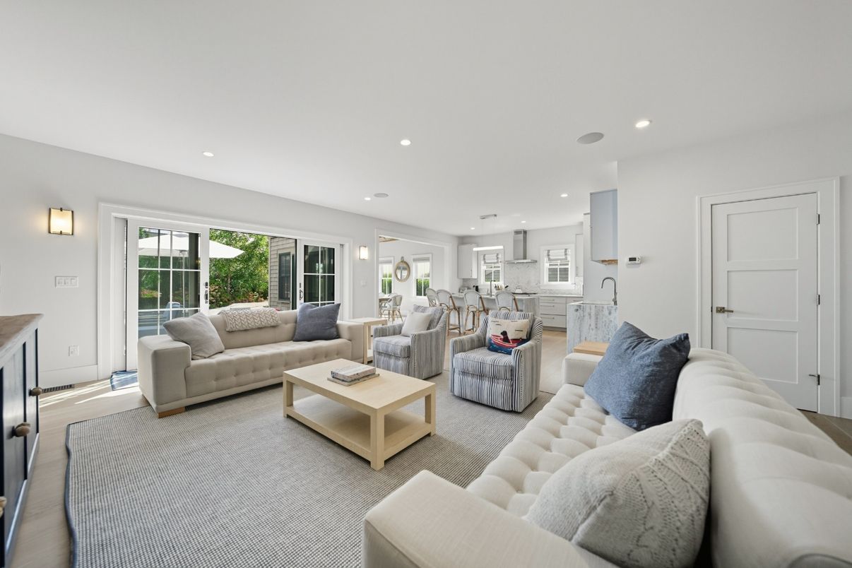 Interior, Kitchen, Living room, Recessed Lighting