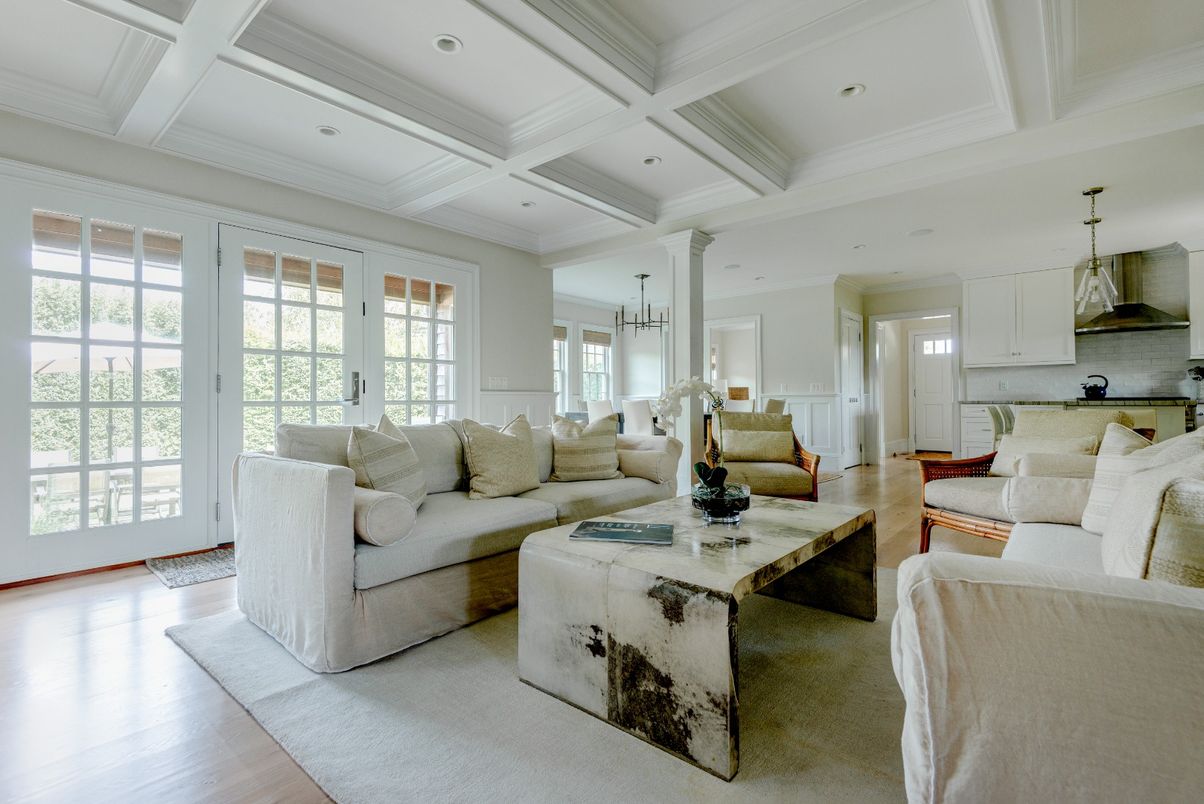 Interior, Kitchen, Living room, Pendant Lights, Recessed Lighting, Wood Texture Flooring