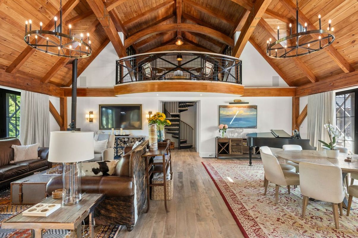 Chandelier, Dining room, Interior, Living room, Pendant Lights, Piano, Wooden Beams, Wooden Ceilings, Wood Texture Flooring