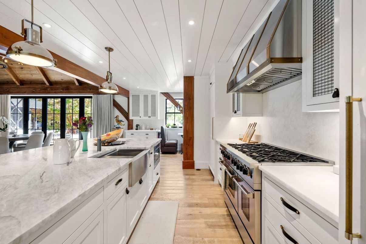 Interior, Kitchen, Pendant Lights, Recessed Lighting, Stainless Steel Appliances, Wooden Beams, Wooden Ceilings, Wood Texture Flooring