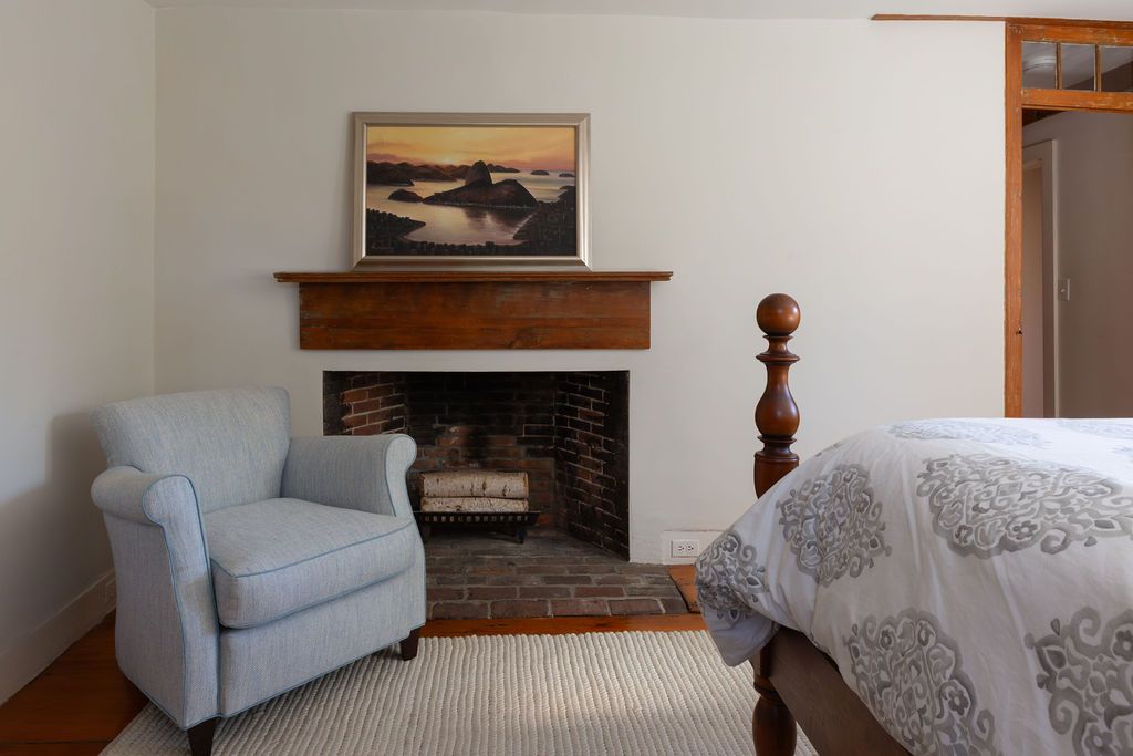 Bedroom, Fireplace, Interior, Wood Texture Flooring