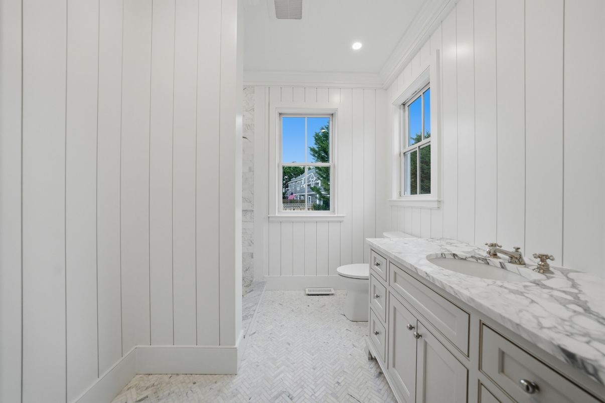 Bathroom, Interior, Marble, Recessed Lighting