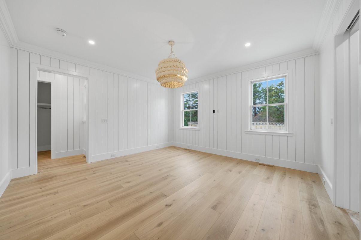Chandelier, Empty room, Interior, Recessed Lighting, Wood Texture Flooring