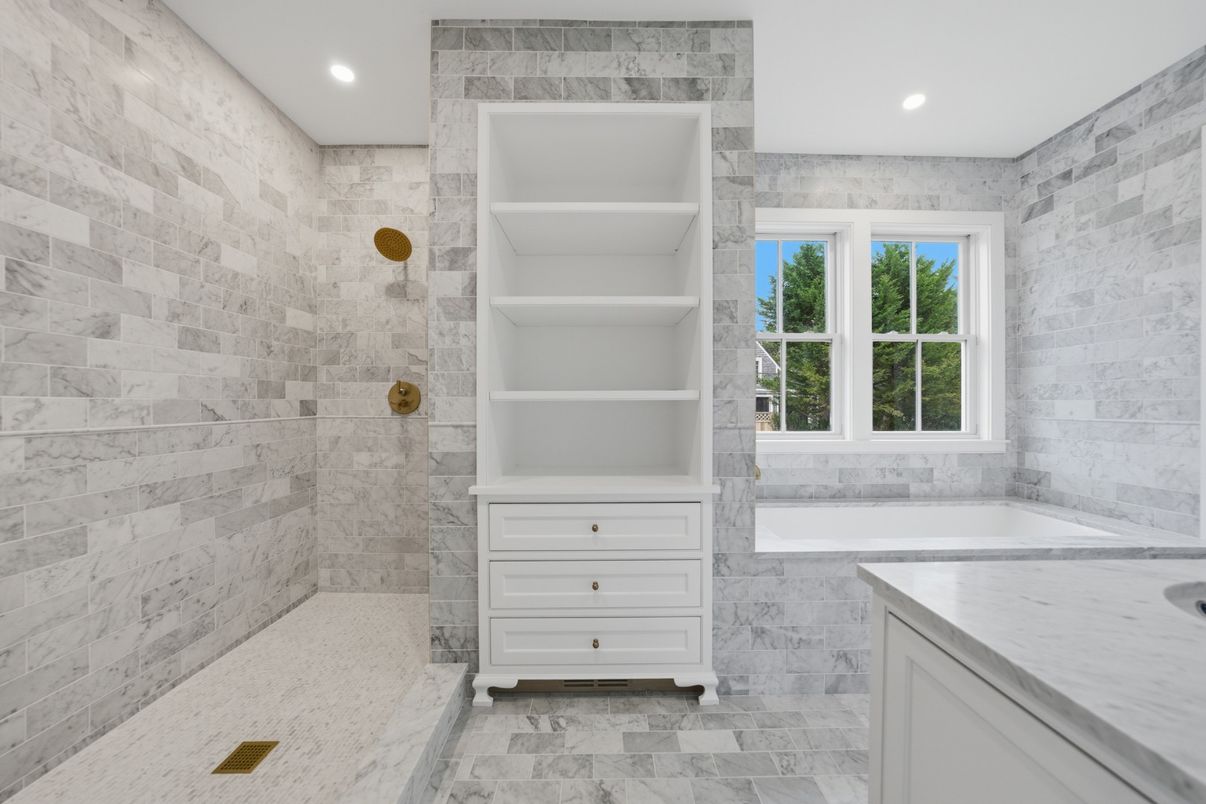 Bathroom, Interior, Marble Walls, Recessed Lighting, Stone Walls
