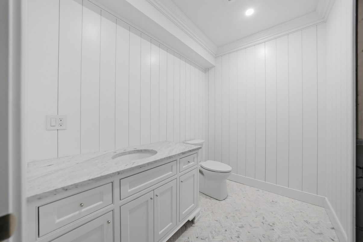 Bathroom, Interior, Marble, Recessed Lighting