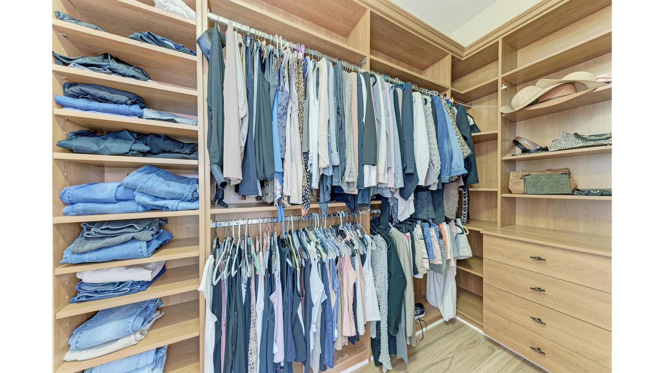 DE Listing image placeholder
