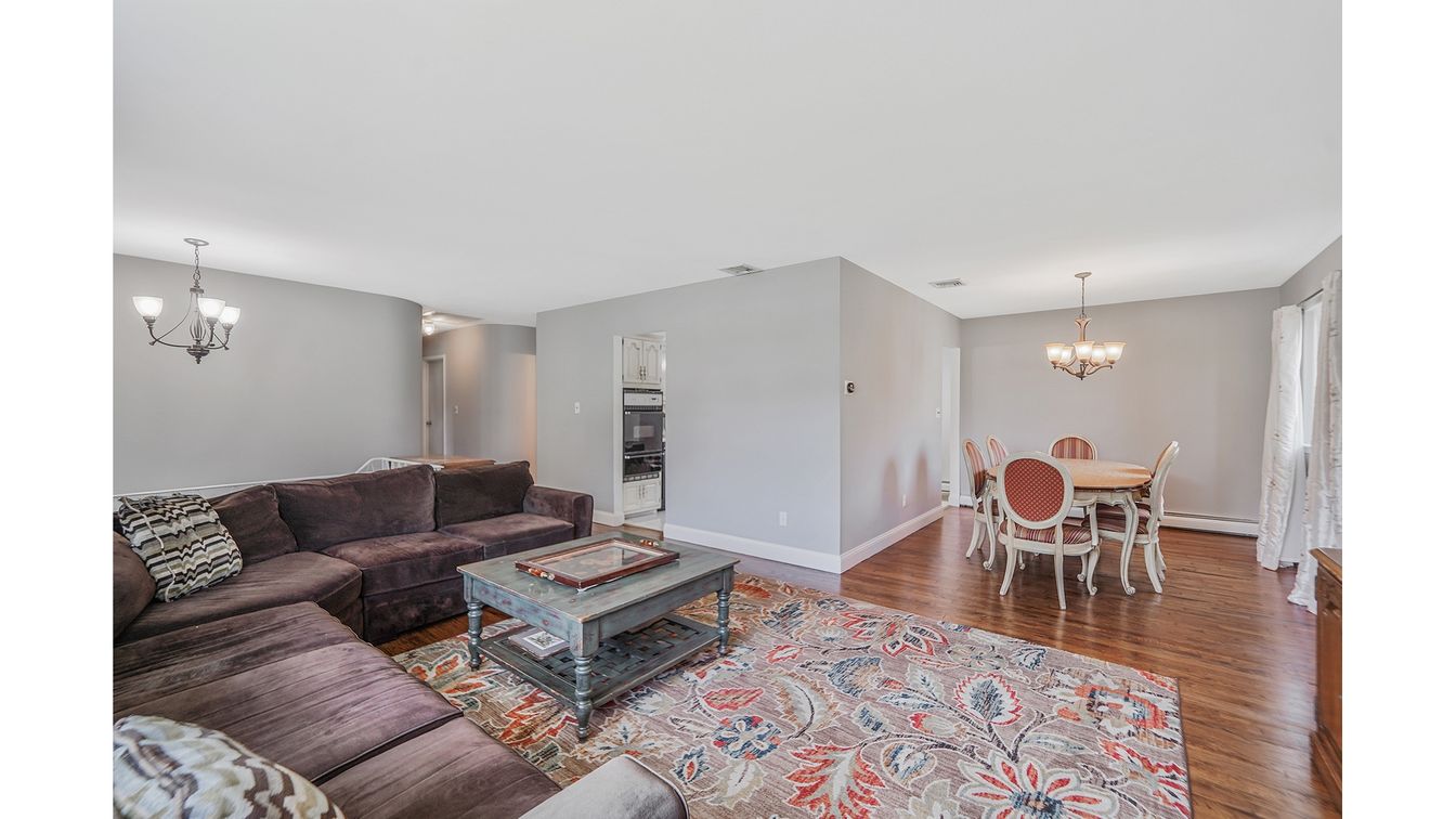 DE Listing image placeholder