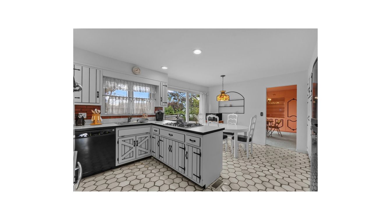 DE Listing image placeholder
