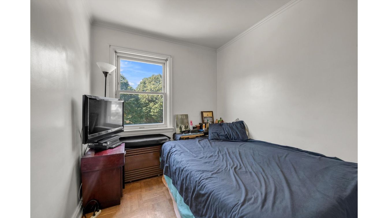 DE Listing image placeholder