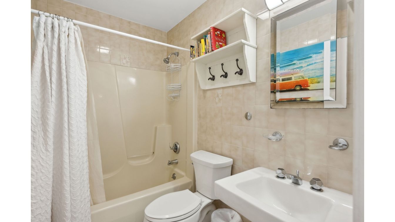 DE Listing image placeholder