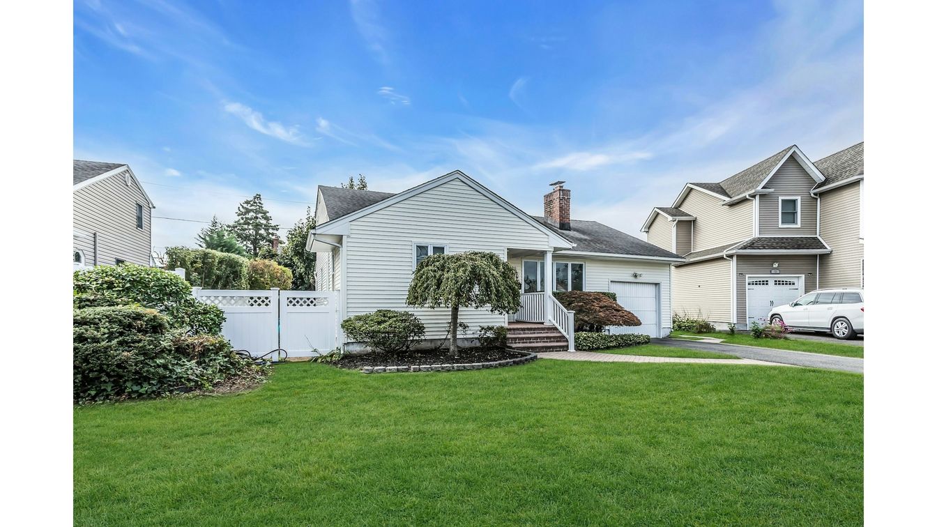 DE Listing image placeholder