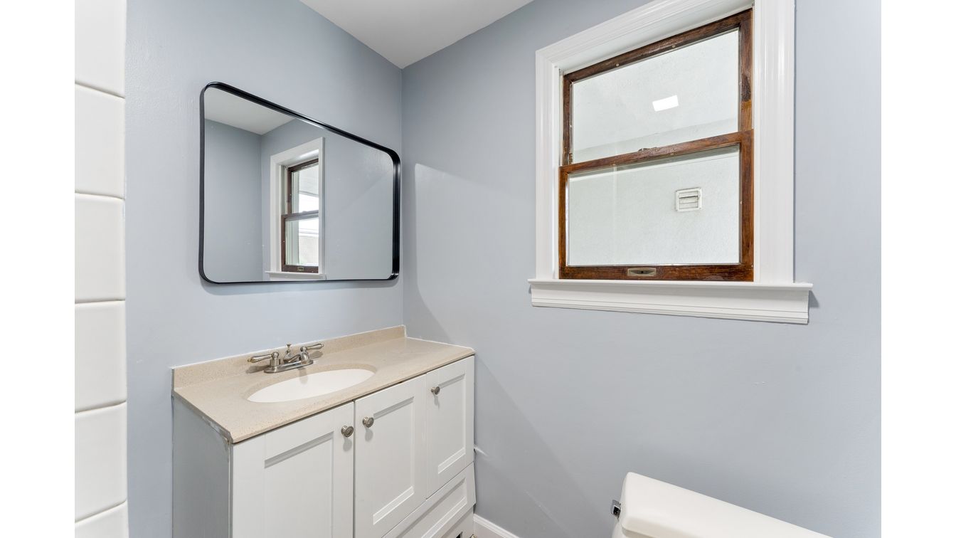 DE Listing image placeholder