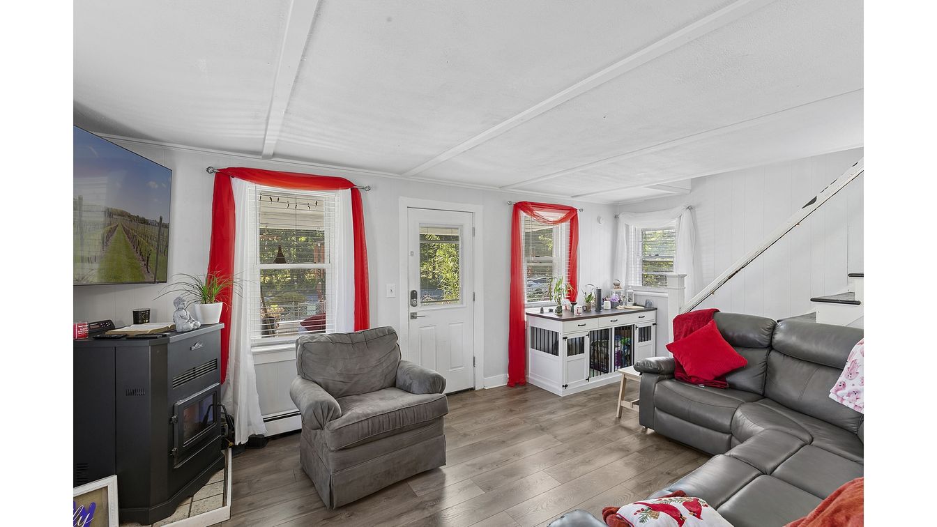 DE Listing image placeholder