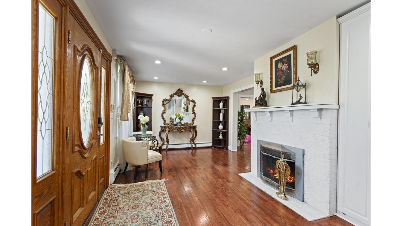 DE Listing image placeholder