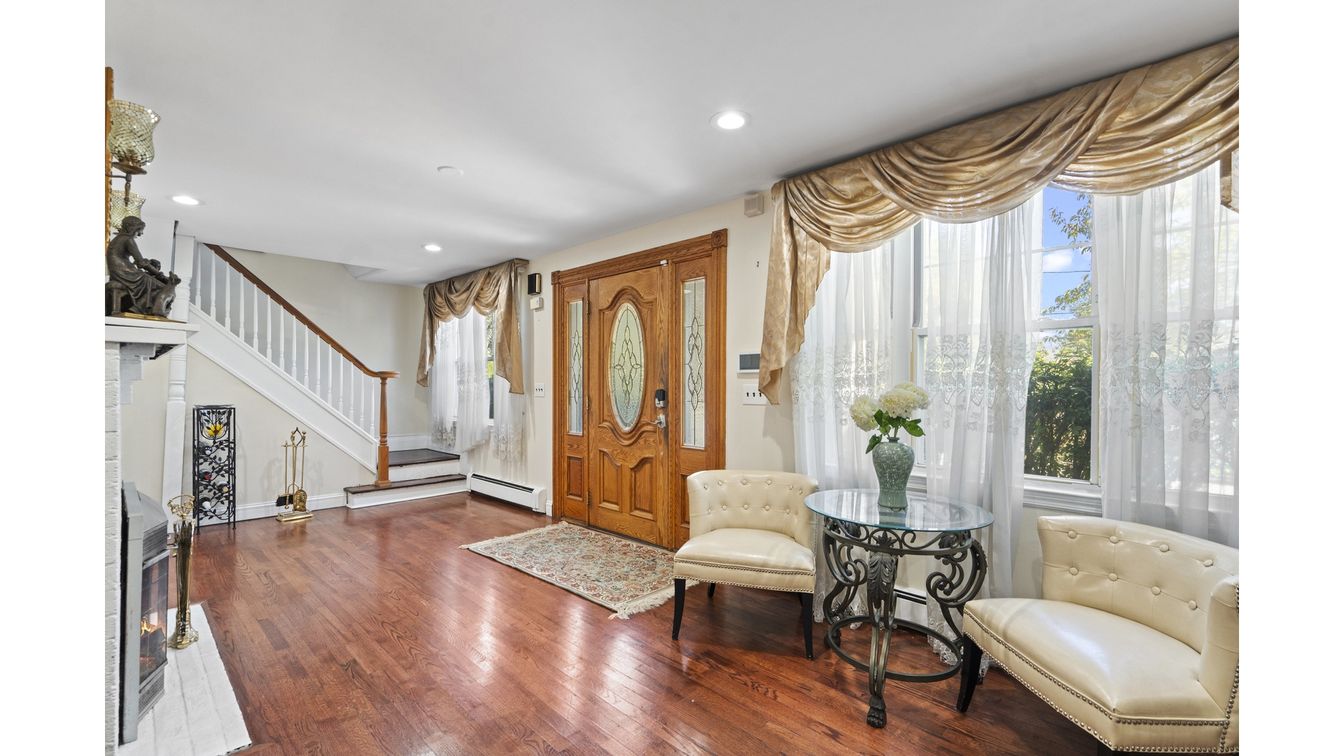 DE Listing image placeholder