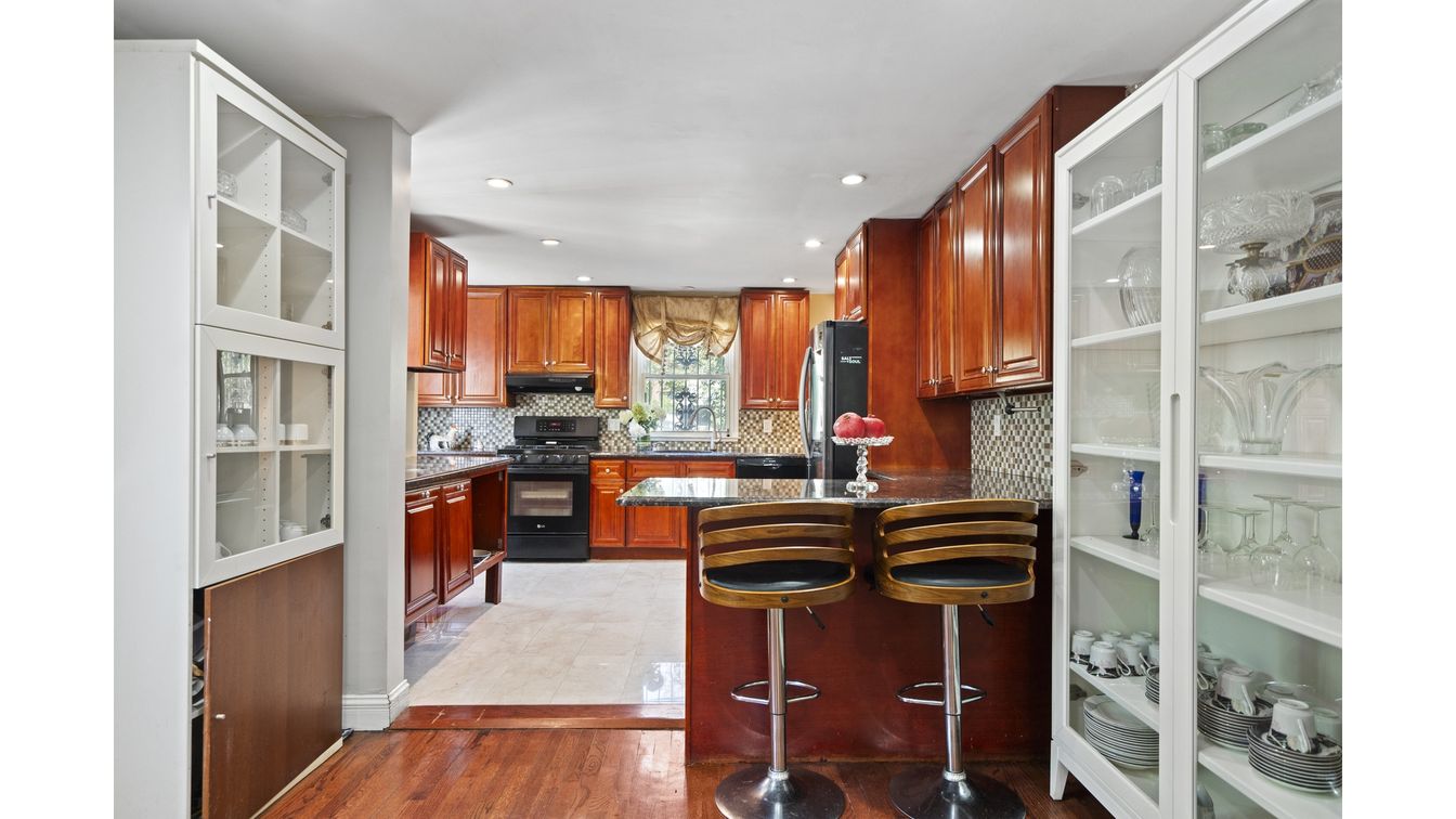 DE Listing image placeholder