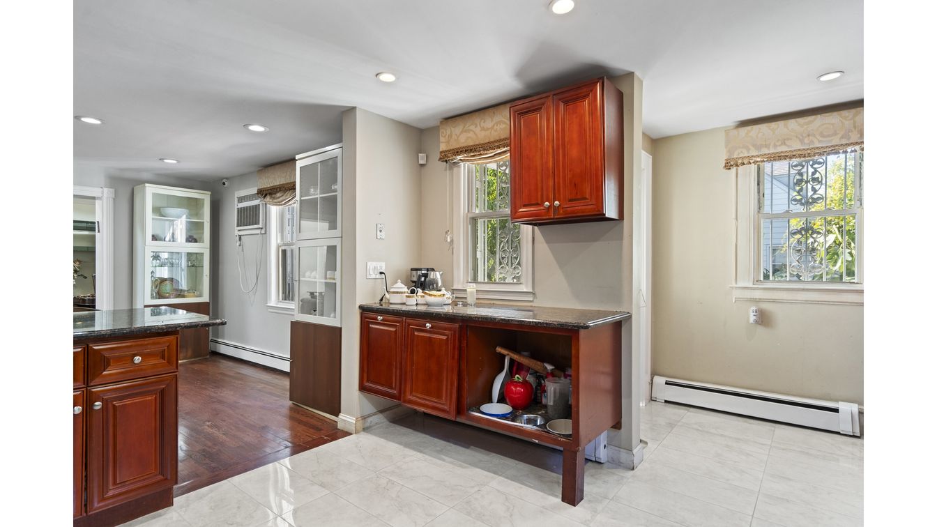 DE Listing image placeholder