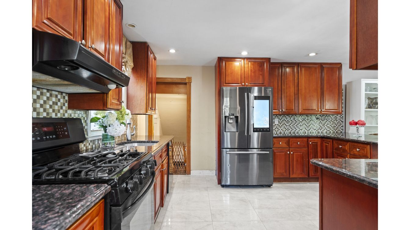 DE Listing image placeholder