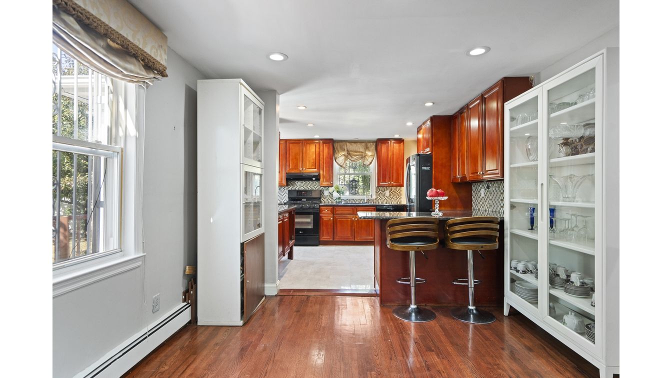 DE Listing image placeholder