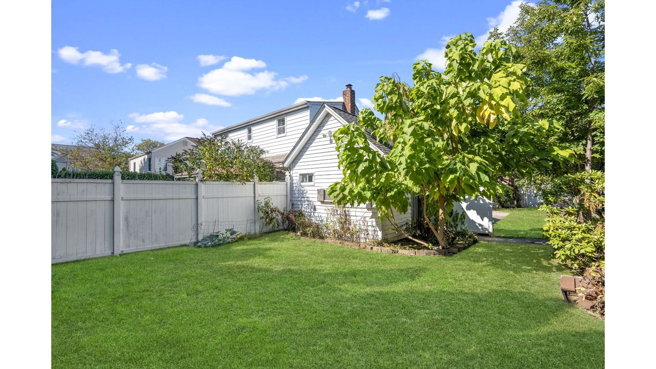 DE Listing image placeholder