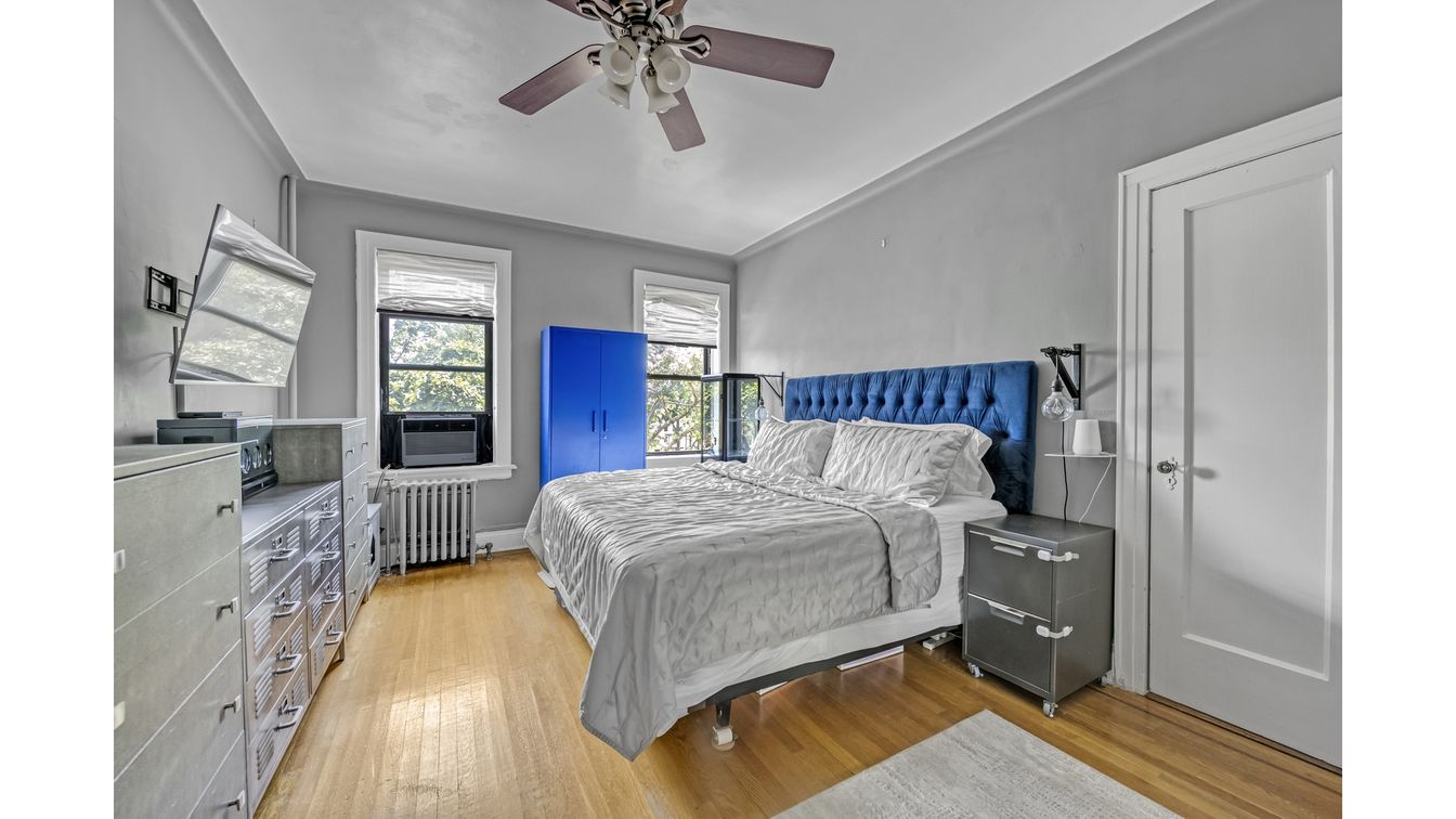 DE Listing image placeholder