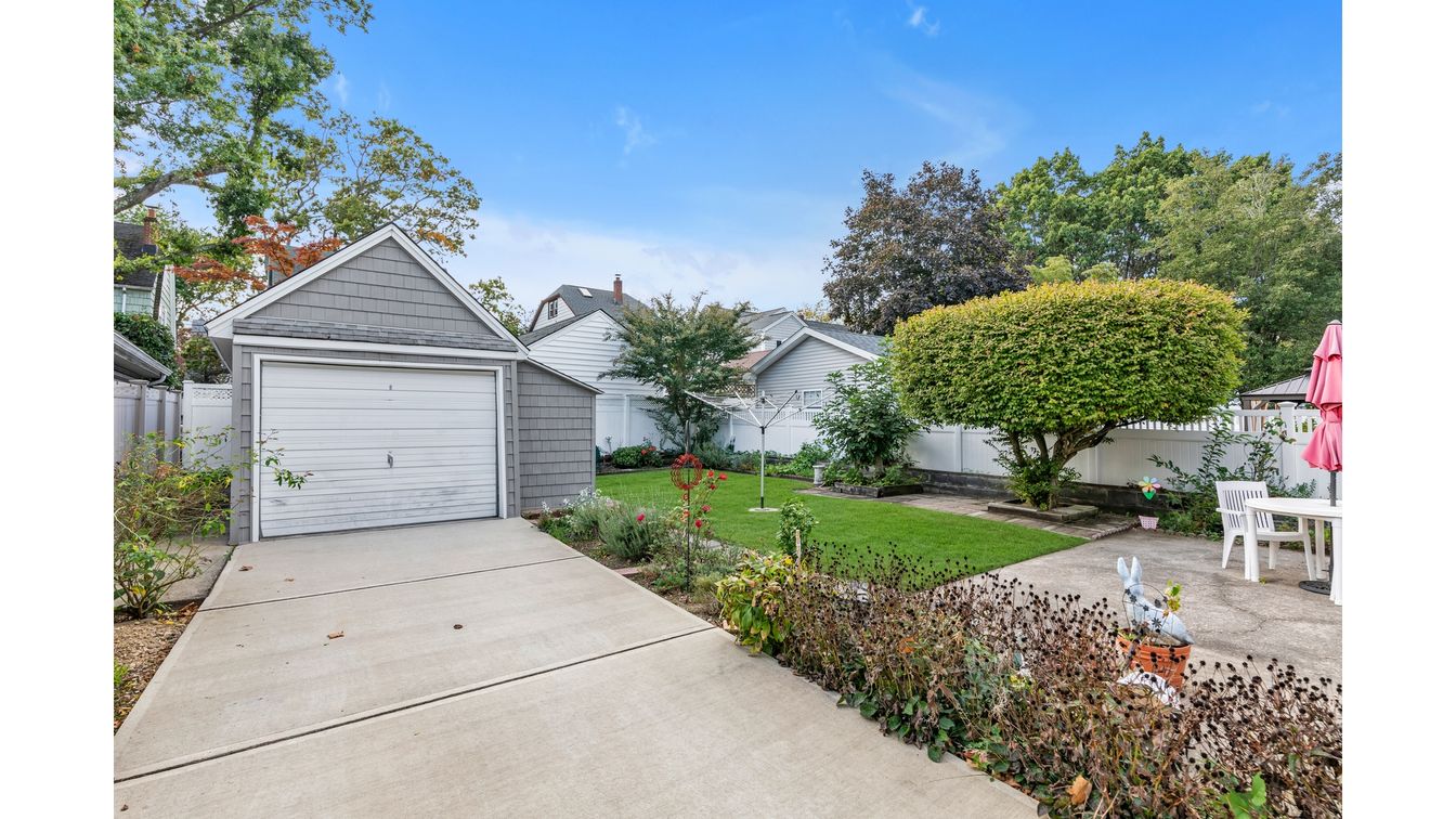 DE Listing image placeholder